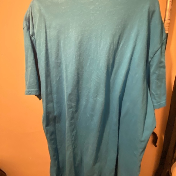 Oakley T- Shirt - Picture 2 of 2